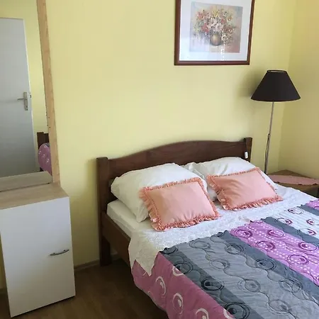 In With Balcony, Air Conditioning, Wifi, Washing Machine 4834-1 *