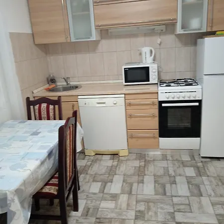 In With Balcony, Air Conditioning, Wifi, Washing Machine 4834-1 *
