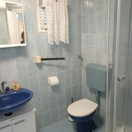 In With Balcony, Air Conditioning, Wifi, Washing Machine 4834-1 Lejlighed