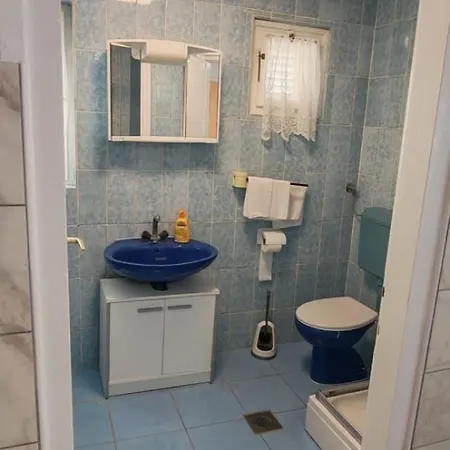 Lejlighed In With Balcony, Air Conditioning, Wifi, Washing Machine 4834-1 *