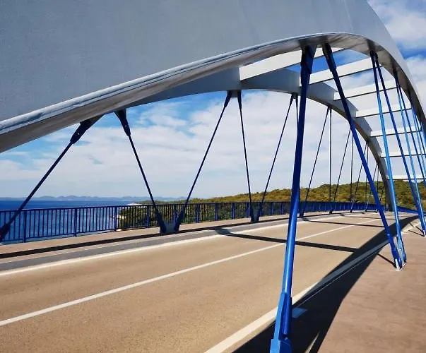 In With Balcony, Air Conditioning, Wifi, Washing Machine 4834-1 *